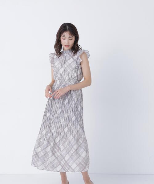 NATURAL BEAUTY BASIC(ナチュラルビューティーベーシック)の「オータムチェックシャーリングワンピース(ワンピース・レディース・ベージュ系その他/ブラウン系その他・SMALL/MEDIUM/P/S)」の19枚目の写真