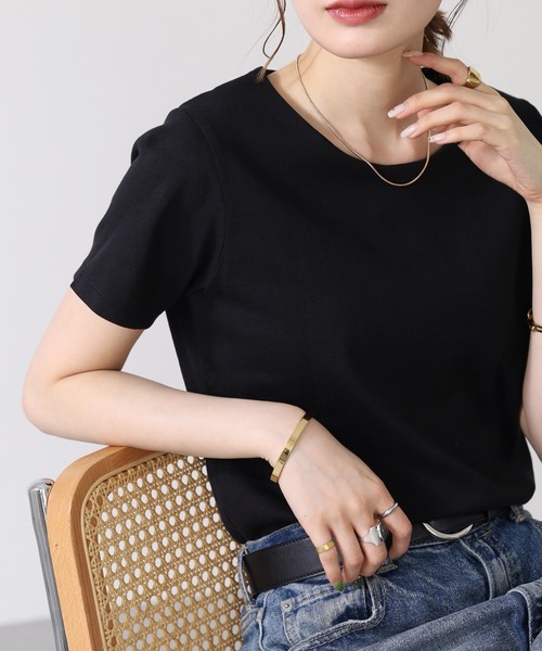 FUNALIVE（ファンアライブ）の「UネックコンパクトコットンTシャツ 半袖（Tシャツ/カットソー・レディース・オフホワイト/グレイッシュベージュ/カーキ/ブラック・L/LL/M）」の10枚目の写真