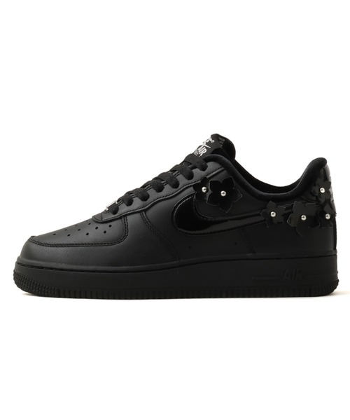 NIKE(ナイキ)の「NIKE WMNS AIR FORCE 1 '07 / ナイキ ウィメンズ エア フォース 1 '07【SP】(スニーカー・レディース・ブラック・25.0cm/24.5cm/24.0cm/23.5cm/23.0cm)」の5枚目の写真