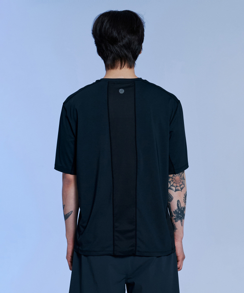 OFFGRID(オフグリッド)の「クーリアアスキンハイブリッド半袖Tシャツ-ブラック(Tシャツ/カットソー・メンズ・その他・LARGE/X-LARGE/MEDIUM/SMALL)」の5枚目の写真