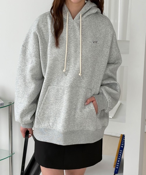 連帽刺繡加絨上衣