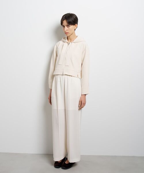 LANVIN en Bleu（ランバンオンブルー）の「ロゴレーステープフーディー（Tシャツ/カットソー・レディース・ブラック/カーキ/オフホワイト・38）」の16枚目の写真