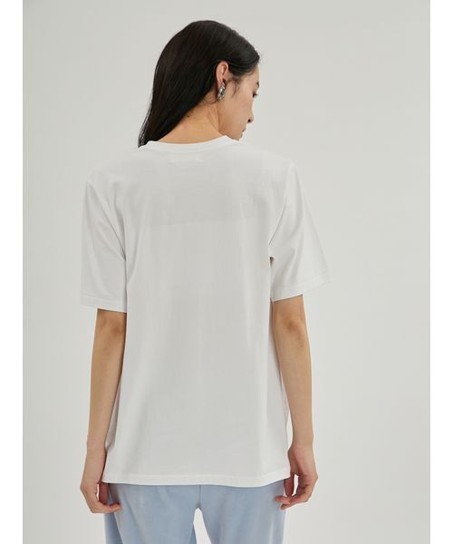 Mila Owen(ミラオーウェン)の「フォトプリントTシャツ(Tシャツ/カットソー・レディース・クリーム/チャコールグレー/ホワイト・F)」の7枚目の写真