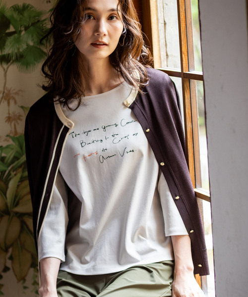A/C DESIGN BY ALPHA CUBIC(エーシーデザインバイアルファキュービック)の「【藤井桜子さんコラボ】メッセージプリント7分袖Tシャツ(Tシャツ/カットソー・レディース・ネイビー/ライトグレー・M/L/LL/3L)」の1枚目の写真