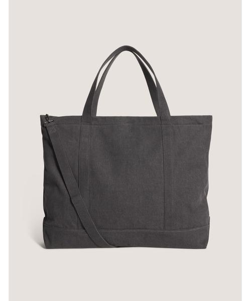 Maison Kitsune(メゾンキツネ)の「PROFILE FOX XL TOTE(トートバッグ・メンズ・ブラック系その他・U)」の2枚目の写真