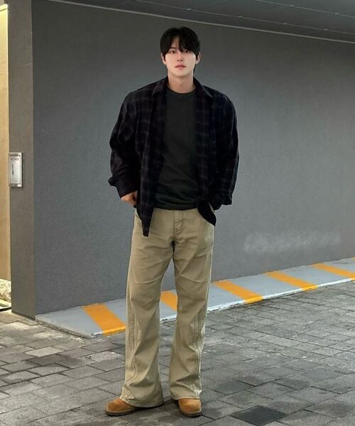 KANEITEI(カネイテイ)の「WRINKLE PLAID SHIRT (NAVY)(シャツ/ブラウス・レディース・ネイビー・MEDIUM/LARGE/X-LARGE)」の2枚目の写真
