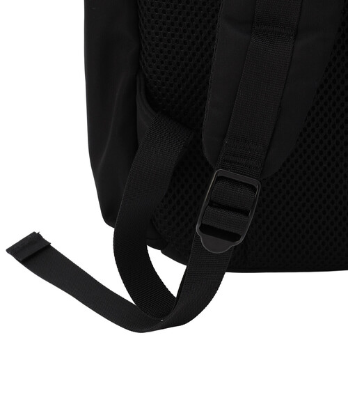 DANTON(ダントン)の「PEUPLIERS 17 - Polyester Twill 17L Backpack(バックパック/リュック・レディース・グレー/オリーブ/ブラック・-)」の12枚目の写真