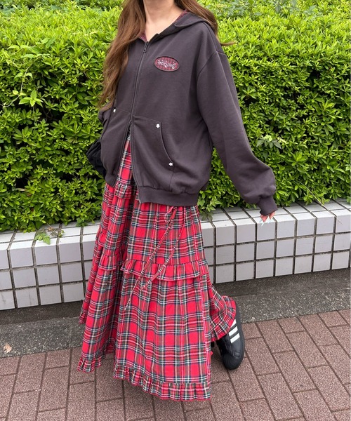 WC（ダブル シー）の「《ダブルフェイス★》チェックリバーシブルBIGパーカー（パーカー・レディース・グレー/チャコールグレー・FREE）」の15枚目の写真
