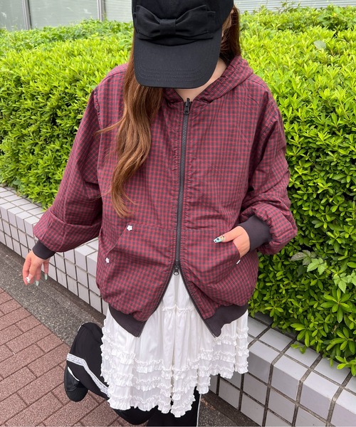 WC（ダブル シー）の「《ダブルフェイス★》チェックリバーシブルBIGパーカー（パーカー・レディース・グレー/チャコールグレー・FREE）」の18枚目の写真