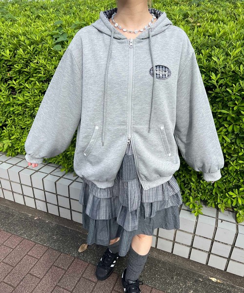 WC（ダブル シー）の「《ダブルフェイス★》チェックリバーシブルBIGパーカー（パーカー・レディース・グレー/チャコールグレー・FREE）」の21枚目の写真