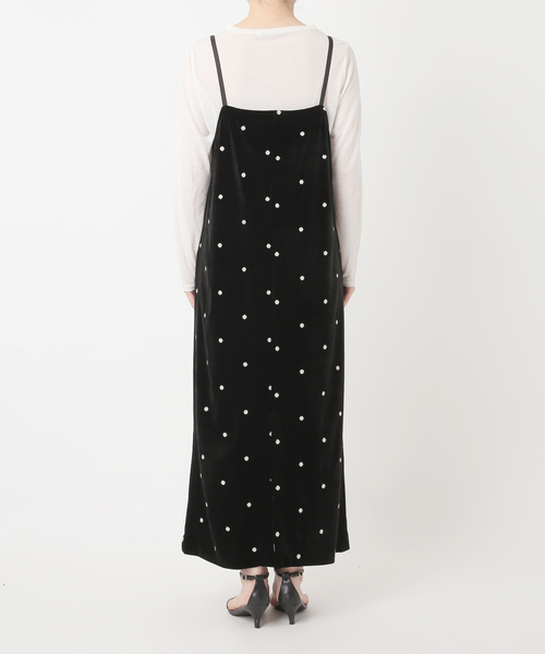 B.C STOCK(ベーセーストック)の「【WEB限定】手洗い可 / ベロアフラワー刺繍ワンピース(ワンピース・レディース・ブラウン/ブラック・FREE)」の12枚目の写真