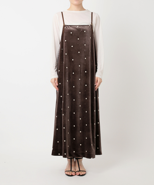 B.C STOCK(ベーセーストック)の「【WEB限定】手洗い可 / ベロアフラワー刺繍ワンピース(ワンピース・レディース・ブラウン/ブラック・FREE)」の20枚目の写真