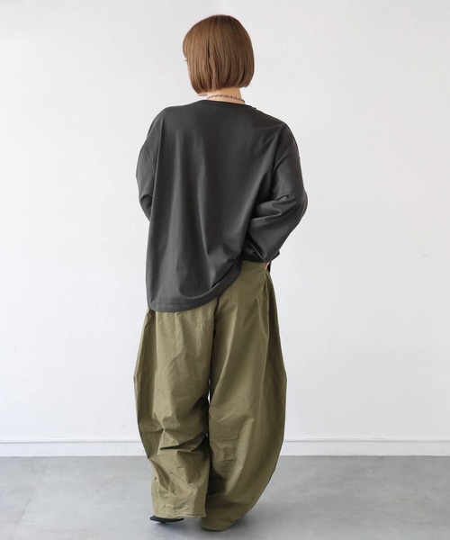tiptop(ティップトップ)の「アソートロゴ刺繍ロンT(Tシャツ/カットソー・レディース・オフホワイト/ブラック系その他/ブラック/ホワイト系その他・FREE)」の14枚目の写真