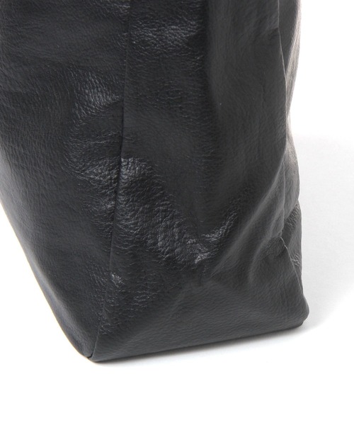 LAKOLE(ラコレ)の「フェイクレザー2WAYショルダーBAG / 1069673(ショルダーバッグ・レディース・ダークブラウン/クリーム/ブラック・FREE)」の5枚目の写真