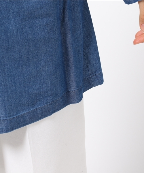 VENCEEXCHANGE（ヴァンスエクスチェンジ）の「レーヨンデニム トレンチコート        （トレンチコート・レディース・ブルー・MEDIUM/LARGE）」の11枚目の写真