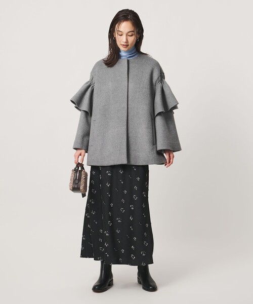 UNITED ARROWS（ユナイテッドアローズ）の「フリルスリーブ コート（その他アウター・レディース・ブラック/グレー・36/38）」の6枚目の写真