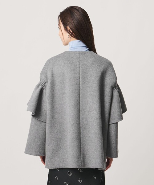 UNITED ARROWS（ユナイテッドアローズ）の「フリルスリーブ コート（その他アウター・レディース・ブラック/グレー・36/38）」の15枚目の写真
