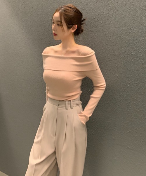 Aelina（エリナ）の「スリムフィットワンショルダーニットトップス（ニット/セーター・レディース・モカ/ホワイト/ピンク・FREE）」の18枚目の写真