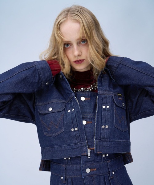 HARE(ハレ)の「【Wrangler×HARE】ウエスタンショートブルゾン(HARE)(デニムジャケット・レディース・ブラック/インディゴブルー・FREE)」の3枚目の写真