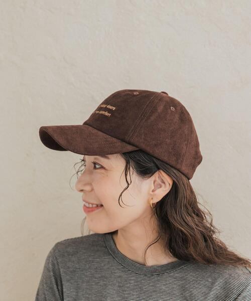 URBAN RESEARCH DOORS(アーバンリサーチドアーズ)の「刺繍スエードキャップ(キャップ・レディース・ベージュ/ブラウン・ONE)」の6枚目の写真