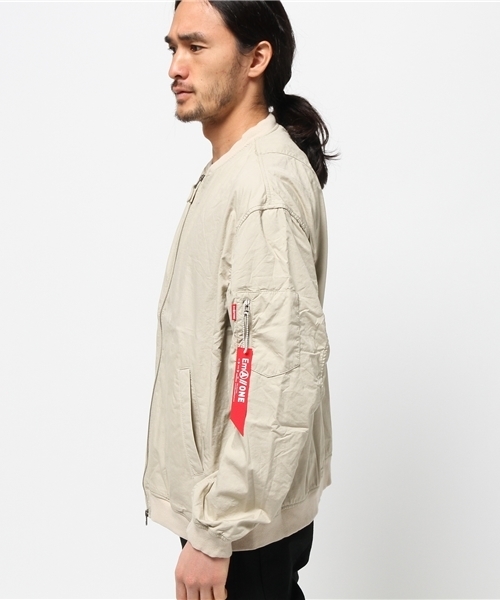 WHO'S WHO gallery（フーズフーギャラリー）の「【Em@//ONE】ボンディングMA-1（ブルゾン・メンズ・ベージュ/オリーブ/ブラック・LARGE/MEDIUM）」の10枚目の写真