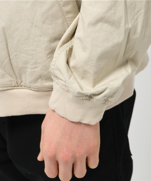 WHO'S WHO gallery（フーズフーギャラリー）の「【Em@//ONE】ボンディングMA-1（ブルゾン・メンズ・ベージュ/オリーブ/ブラック・LARGE/MEDIUM）」の5枚目の写真