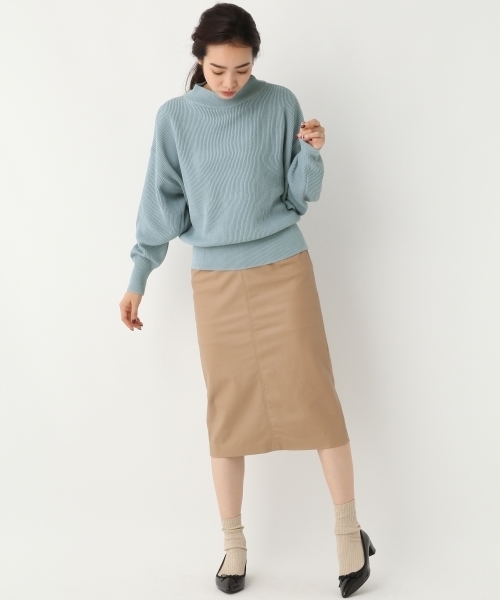 A part by（アパートバイ）の「フェイクレザータイトスカート 732498 （スカート・レディース・ベージュ/ブラック・MEDIUM/LARGE）」の12枚目の写真