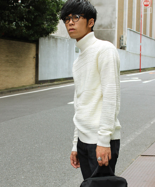 ESSENTIAL GARMENT MEN'S BIGI（エッセンシャルガーメントメンズビギ）の「タートルネックニット/パネルリンクス柄（ニット/セーター・メンズ・ネイビー/カーキ/ホワイト・S/M/L）」の17枚目の写真