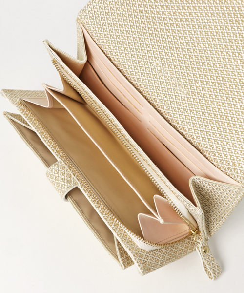 PotioR（ポティオール）の「PotioR（ポティオール）別注ポシェットウォレット（財布・レディース・ホワイト・FREE）」の7枚目の写真