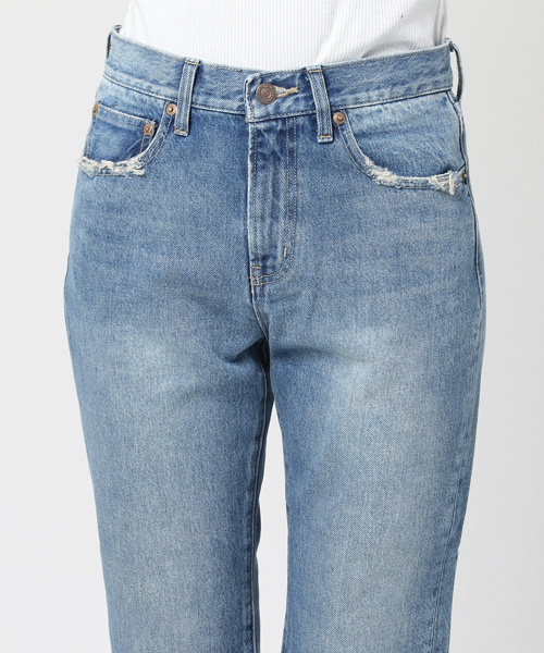 Denime(ドゥニーム)の「クロップドフレアジーンズ(デニムパンツ・レディース・ライトインディゴブルー/ダークインディゴブルー・3/1/2)」の6枚目の写真
