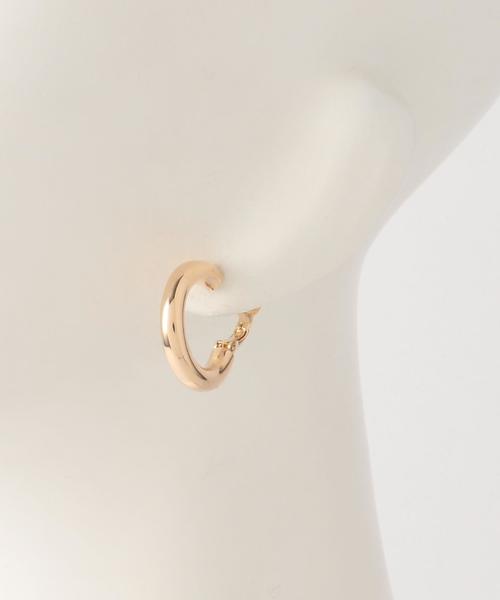 BEAUTY&YOUTH UNITED ARROWS（ビューティーアンドユースユナイテッドアローズ）の「＜ALEXANDRINE PARIS＞スモールフープピアス（ピアス（両耳用）・レディース・ゴールド/シルバー・FREE）」の7枚目の写真