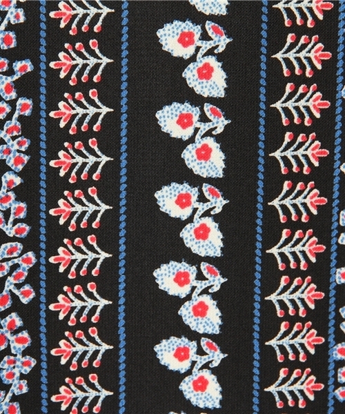 LBC（エルビーシー）の「プリント柄キャミワンピース巾着付き（ワンピース・レディース・ブラック/オフホワイト/ネイビー・MEDIUM/LARGE）」の9枚目の写真