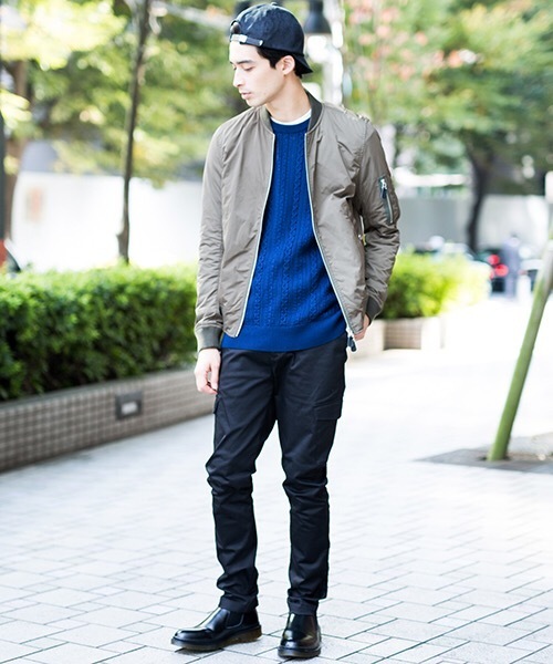 wjk black(ダブルジェイケイブラック)の「【wjk black】≪STUDIOUS限定≫カーブラインサテンスキニーカーゴパンツ(カーゴパンツ・メンズ・ブラック/ワインレッド/カーキ・3/1/2)」の18枚目の写真