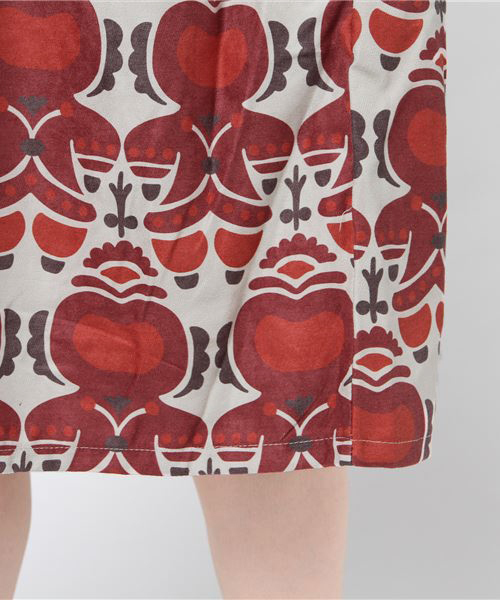 MERLOT(メルロー)の「土偶のお花柄ワンピース1282(ワンピース・レディース・レッド/ブルー・FREE)」の8枚目の写真