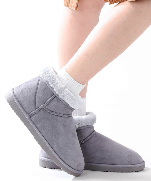 WEGO(ウィゴー)の「WEGO/フェイクムートンブーツ(ブーツ・レディース・グレー/ブラック/キャメル/ワイン・MEDIUM/LARGE)」の3枚目の写真