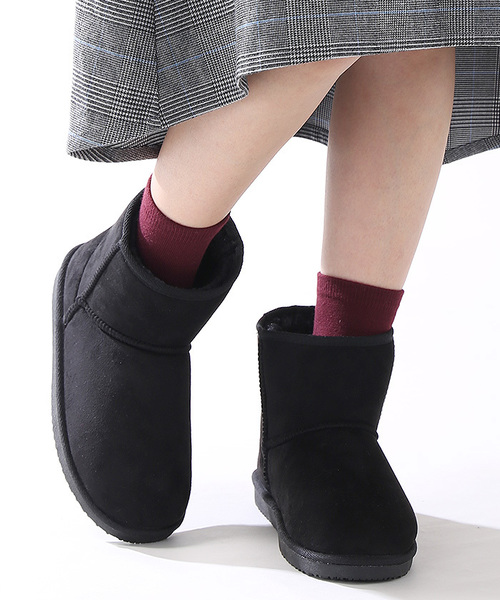 WEGO(ウィゴー)の「WEGO/フェイクムートンブーツ(ブーツ・レディース・グレー/ブラック/キャメル/ワイン・MEDIUM/LARGE)」の2枚目の写真