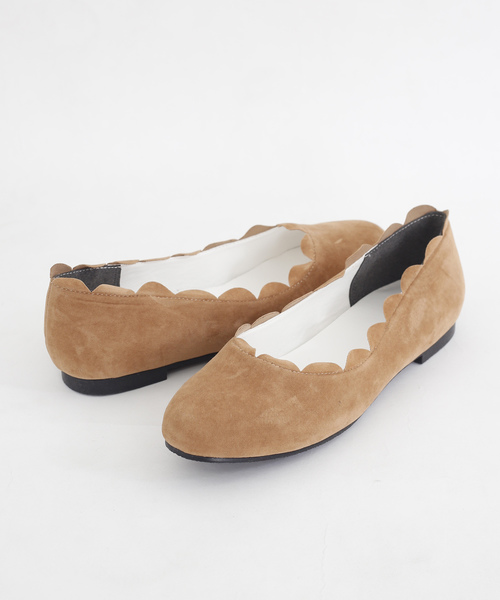 merlot plus（メルロープリュス）の「スカラップフラットシューズ002-1489（パンプス・レディース・ブラック/シルバー/ベージュ/ピンク/イエロー・L/LL/M/S）」の13枚目の写真