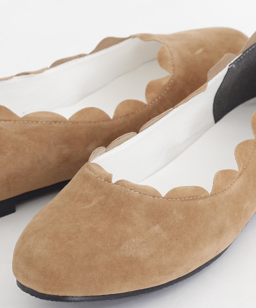 merlot plus（メルロープリュス）の「スカラップフラットシューズ002-1489（パンプス・レディース・ブラック/シルバー/ベージュ/ピンク/イエロー・L/LL/M/S）」の14枚目の写真