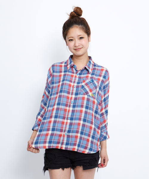 X-girl（エックスガール）の「NEON-LINE PLAID SHIRT（シャツ/ブラウス・レディース・レッド/グリーン/ブルー・1/2）」の3枚目の写真