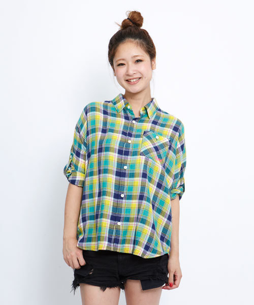 X-girl（エックスガール）の「NEON-LINE PLAID SHIRT（シャツ/ブラウス・レディース・レッド/グリーン/ブルー・1/2）」の4枚目の写真