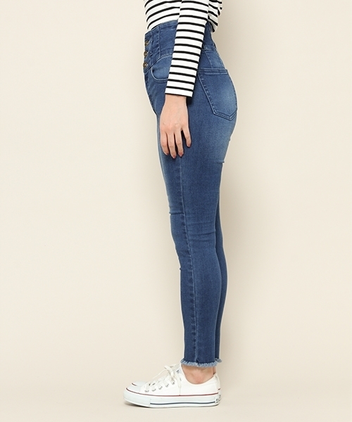 PAGEBOY（ページボーイ）の「ハイウエストスキニーデニム（デニムパンツ・レディース・ネイビー/ブルー/ブラック・SMALL/MEDIUM/LARGE）」の5枚目の写真