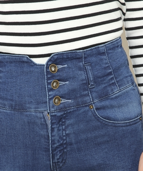 PAGEBOY（ページボーイ）の「ハイウエストスキニーデニム（デニムパンツ・レディース・ネイビー/ブルー/ブラック・SMALL/MEDIUM/LARGE）」の11枚目の写真