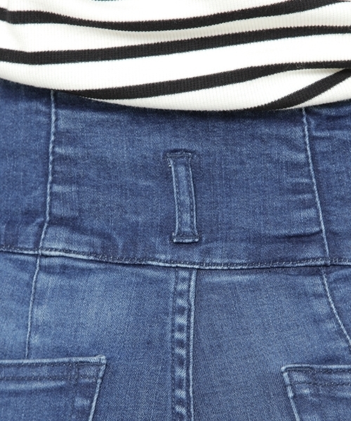 PAGEBOY（ページボーイ）の「ハイウエストスキニーデニム（デニムパンツ・レディース・ネイビー/ブルー/ブラック・SMALL/MEDIUM/LARGE）」の19枚目の写真