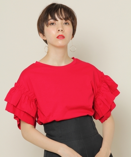 PAGEBOY(ページボーイ)の「シルケット袖フリルプルオーバー(Tシャツ/カットソー・レディース・ブラック/ベージュ/オフホワイト/カーキ/レッド・FREE)」の5枚目の写真