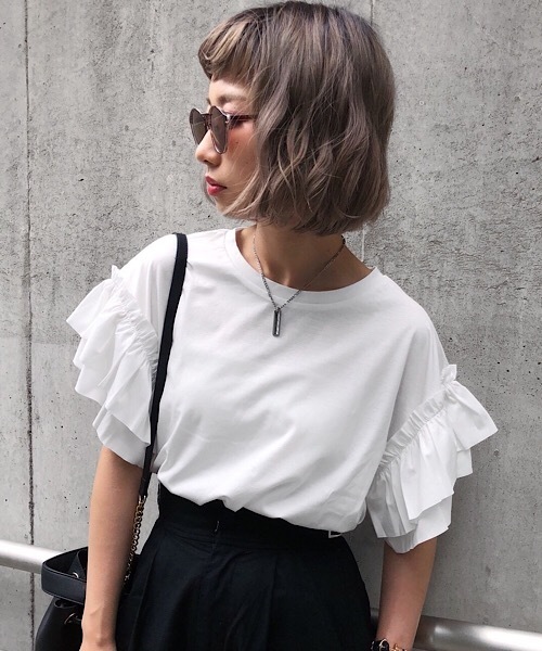 PAGEBOY(ページボーイ)の「シルケット袖フリルプルオーバー(Tシャツ/カットソー・レディース・ブラック/ベージュ/オフホワイト/カーキ/レッド・FREE)」の2枚目の写真