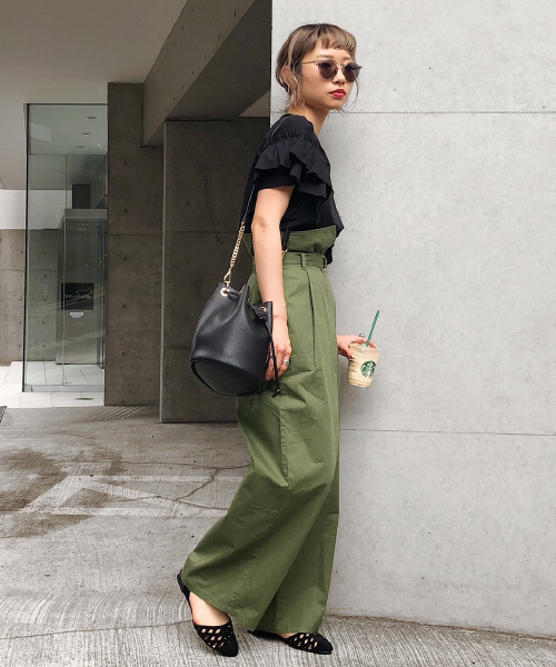 PAGEBOY(ページボーイ)の「シルケット袖フリルプルオーバー(Tシャツ/カットソー・レディース・ブラック/ベージュ/オフホワイト/カーキ/レッド・FREE)」の11枚目の写真