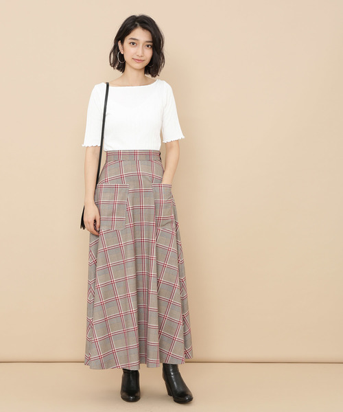 ADAM ET ROPE'（アダムエロペ）の「ONOメリヤス  ボートネックRIB 5分袖プルオーバー（Tシャツ/カットソー・レディース・チャコールグレー/ベージュ/レッド/オフホワイト・FREE）」の17枚目の写真