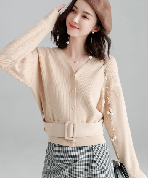 SAISON DE PAPILLON�i�Z�]���h�p�s�����j�́u�x���g�t���Ќl�҂݃J�[�f�B�K���i�J�[�f�B�K���j�v�b�x�[�W��