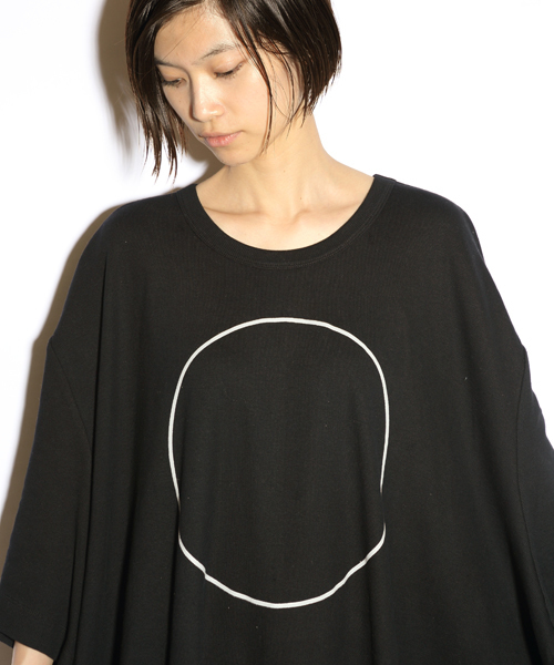 i（アイ）の「○△□発砲PT/BIG/T（Tシャツ/カットソー・レディース・ホワイト/ブラック/グレー・ﾌﾘ-）」の6枚目の写真