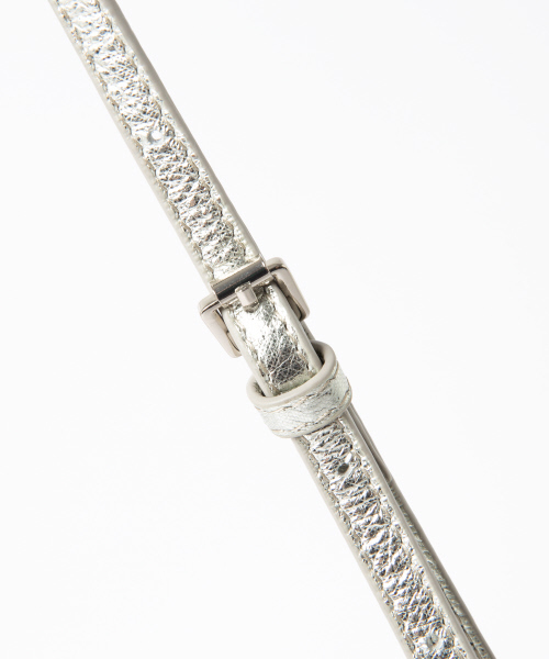 qualite（カリテ）の「【YAHKI】グリッタースクエアショルダーバッグ（ショルダーバッグ・レディース・シルバー/ゴールド・フリー）」の8枚目の写真